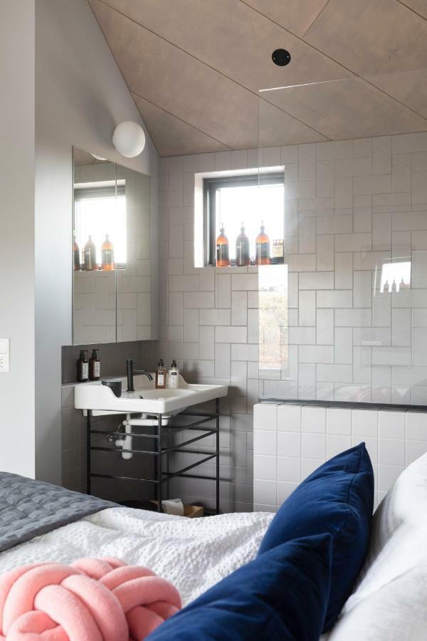 Luxury house, Golden Circle getaway - Private hot tub&sauna Reykholt  Buitenkant foto